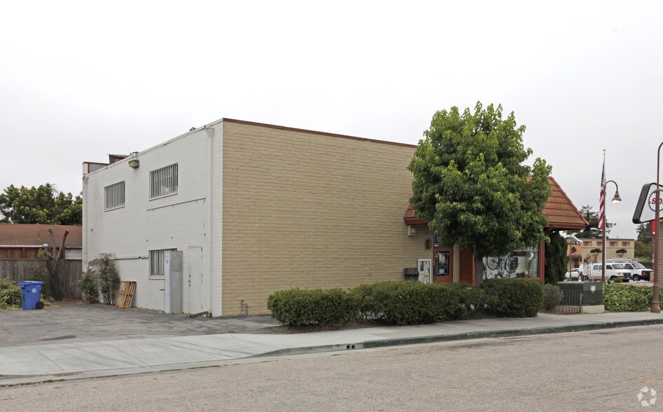 1420 Mission St, Santa Cruz, CA for lease - Building Photo - Image 2 of 4