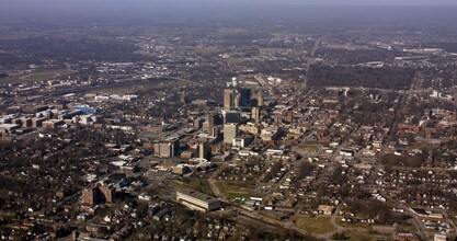 400 Old Vine St, Lexington, KY - AERIAL  map view
