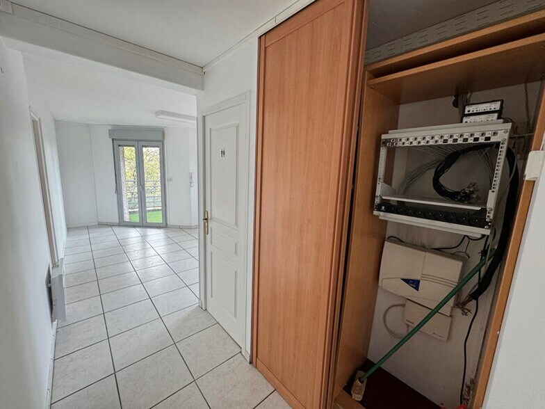 Bureau dans Tournefeuille à louer - Photo du bâtiment - Image 3 de 7
