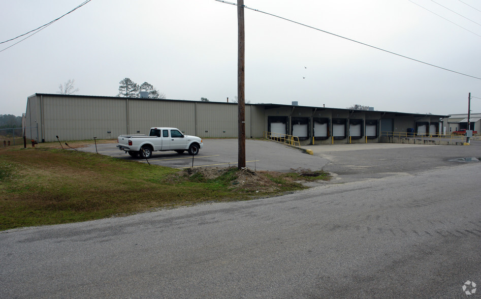 202 Averette St, Nichols, SC for sale - Primary Photo - Image 1 of 1