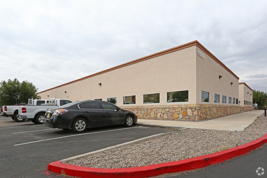 5500 San Antonio Dr NE, Albuquerque, NM for lease - Building Photo - Image 2 of 3
