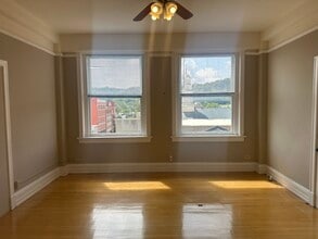 306 W Main St, Frankfort, KY for lease Interior Photo- Image 1 of 10