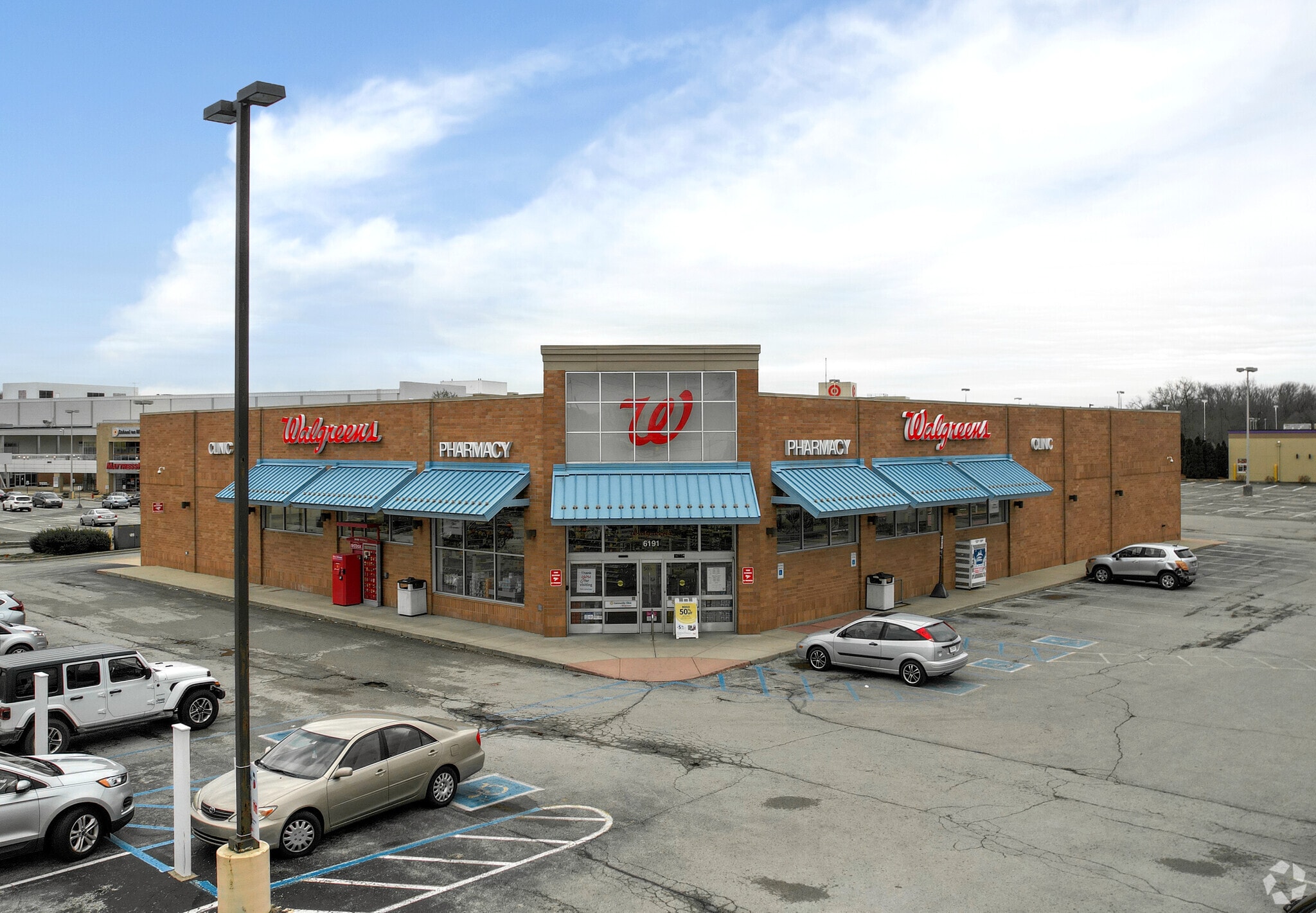 6191 N Keystone Ave, Indianapolis, IN for sale Primary Photo- Image 1 of 8