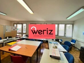 Office in Marseille for lease Interior Photo- Image 2 of 5