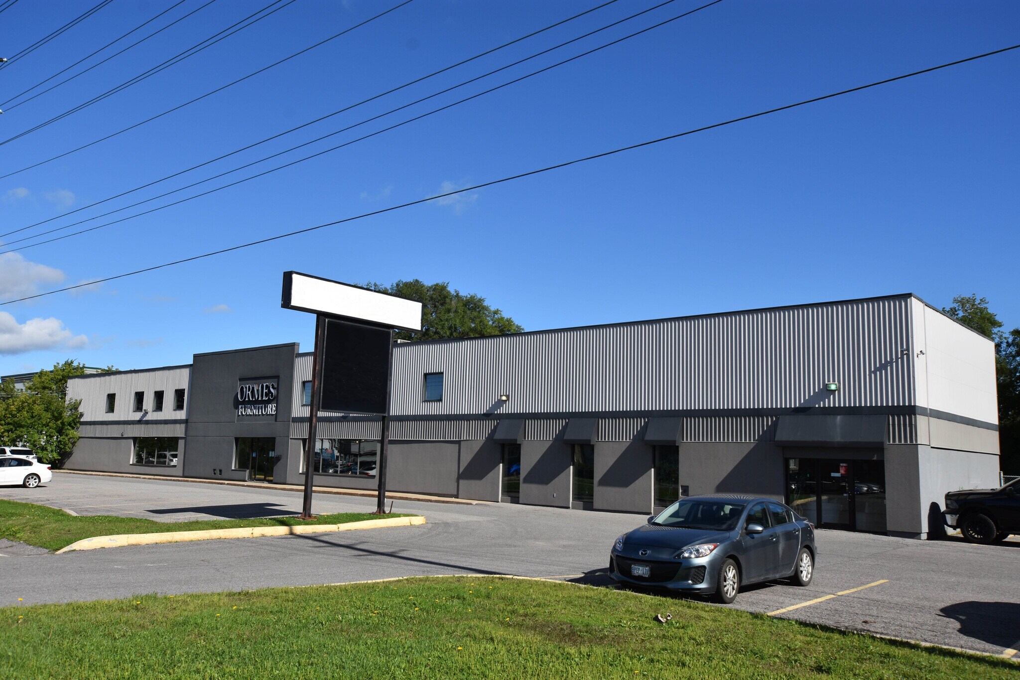 1487 Cyrville Rd, Ottawa, ON à vendre Photo du bâtiment- Image 1 de 1