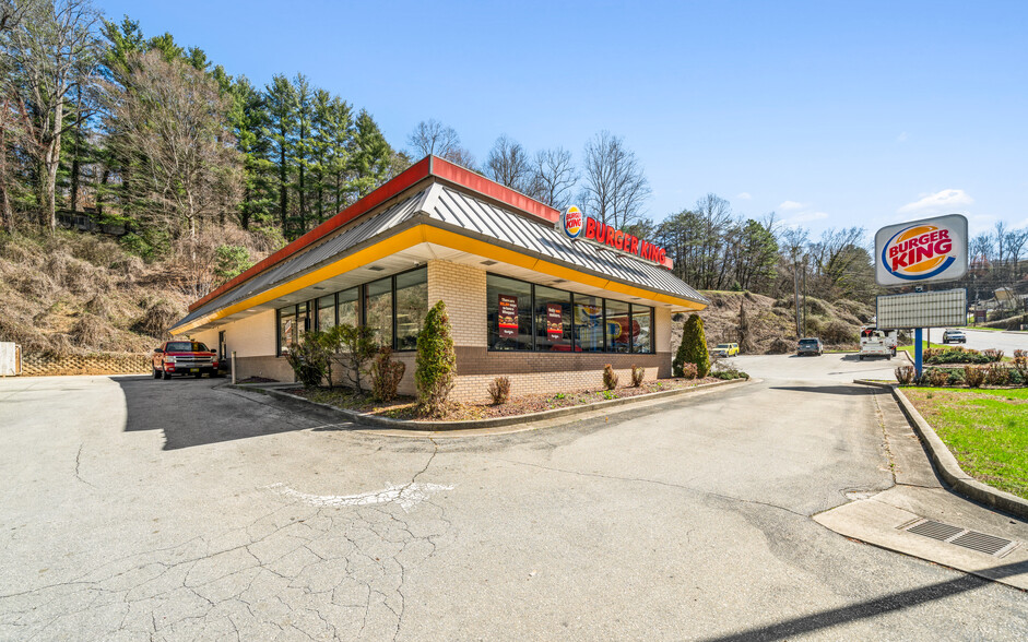 195 Veterans Blvd, Bryson City, NC à vendre - Photo du bâtiment - Image 1 de 1