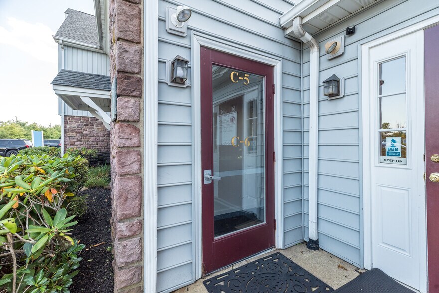 2370 York Rd, Jamison, PA à vendre - Photo du bâtiment - Image 3 de 22