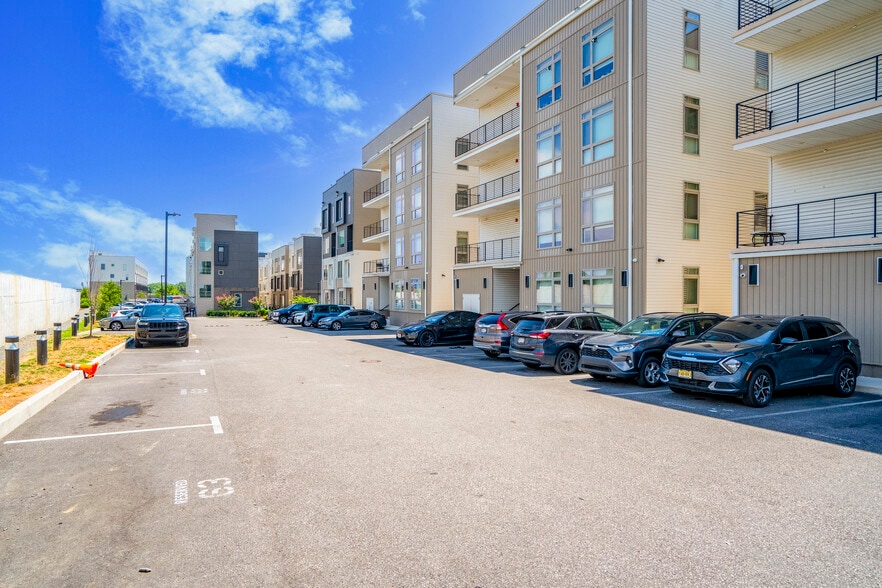 2031 E Lehigh Ave, Philadelphia, PA for lease - Building Photo - Image 2 of 20