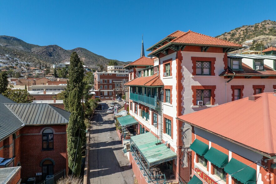 11 Howell Ave, Bisbee, AZ à vendre - Photo du bâtiment - Image 3 de 22