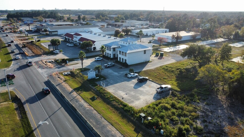3769 Gulf Shores Pky, Gulf Shores, AL à louer - Photo du bâtiment - Image 2 de 8