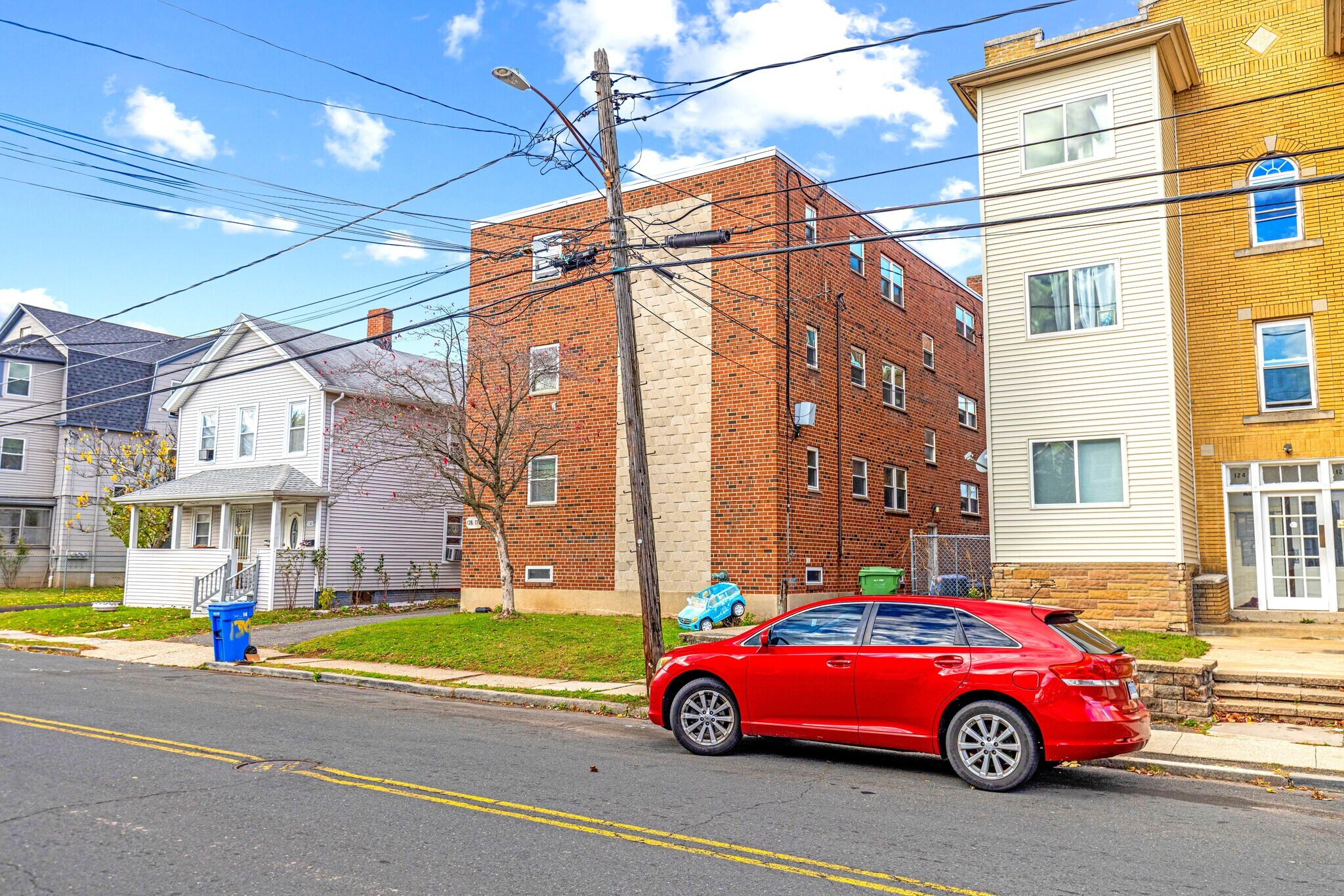 126 South St, Hartford, CT for sale Primary Photo- Image 1 of 4
