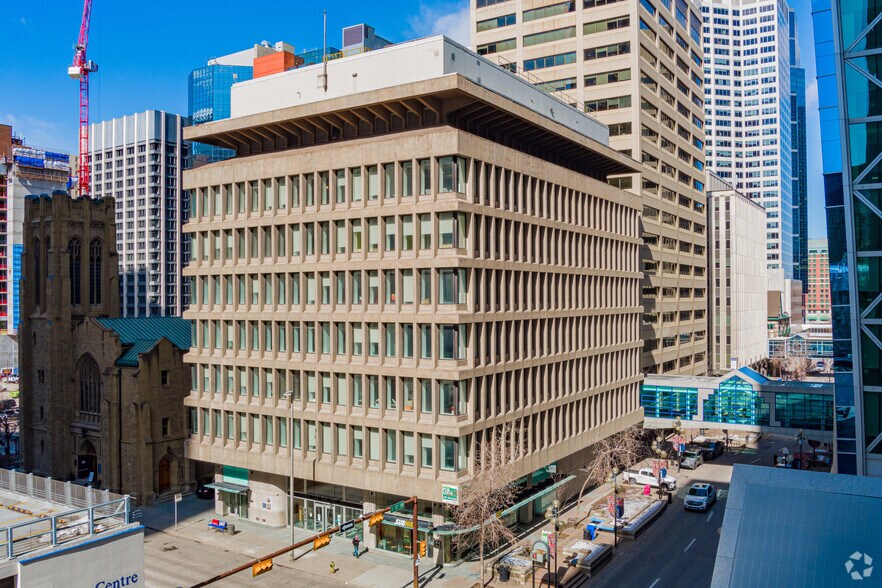 404 6th Ave SW, Calgary, AB à louer - Photo principale - Image 1 de 4