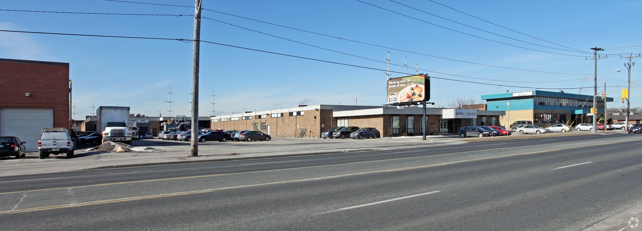 946 Warden Ave, Toronto, ON for sale Primary Photo- Image 1 of 1