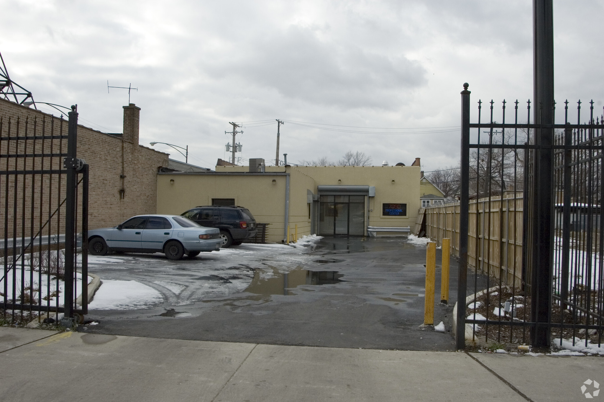 7056 S Stony Island Ave, Chicago, IL for sale Primary Photo- Image 1 of 1