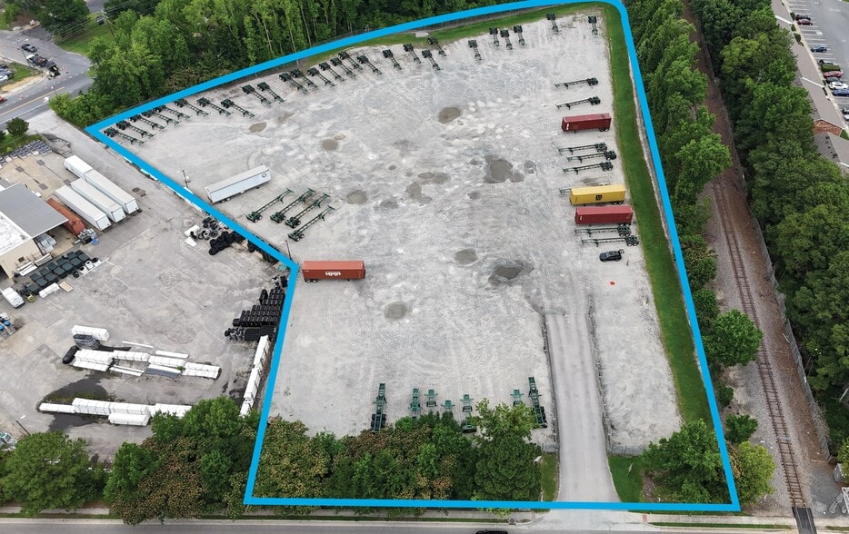 192 Providence Rd, Chesapeake, VA à louer - Photo du bâtiment - Image 1 de 4