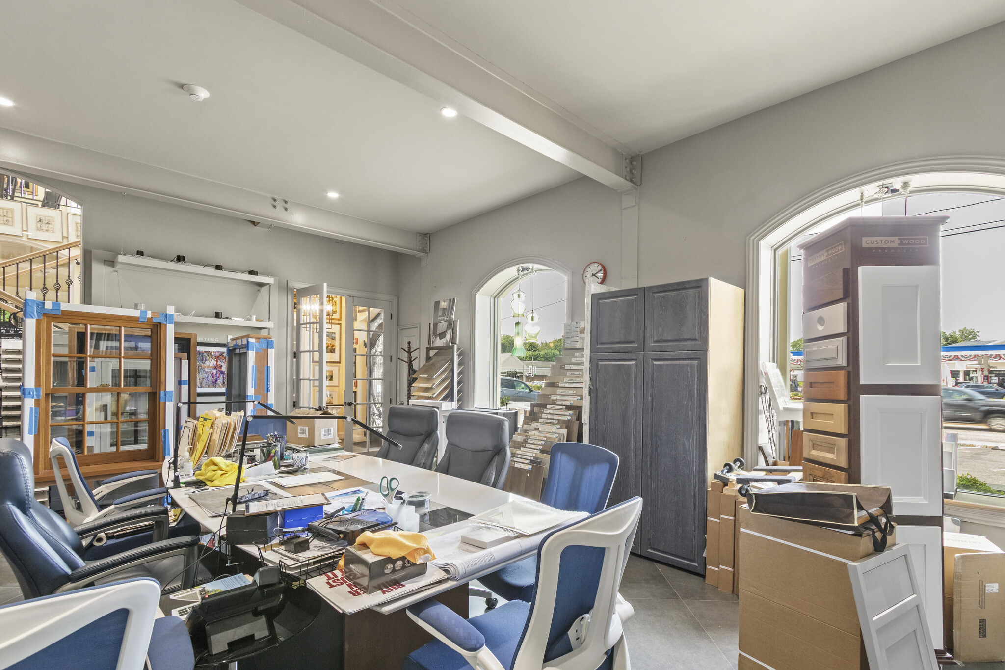 6270 Northern Blvd, East Norwich, NY for lease Interior Photo- Image 1 of 5