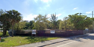 More details for 2700 W Sample Rd, Pompano Beach, FL - Retail for Lease