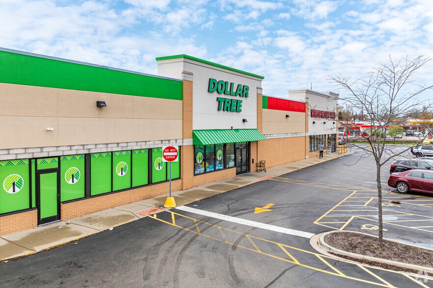 1557-1559 Irving Park Rd, Hanover Park, IL à vendre - Photo du bâtiment - Image 2 de 6