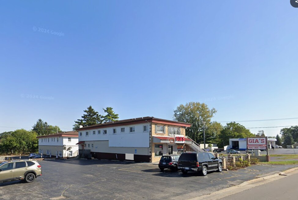 1039 Sheridan Rd, Winthrop Harbor, IL à vendre Photo du bâtiment- Image 1 de 28
