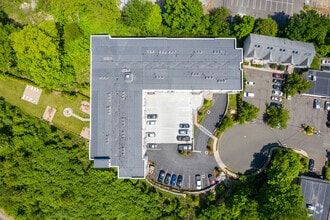 34 Oakwood Ave, Norwalk, CT - Aérien  Vue de la carte - Image1