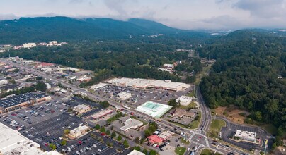 1302 W Walnut Ave, Dalton, GA - Aerial map view - Image1