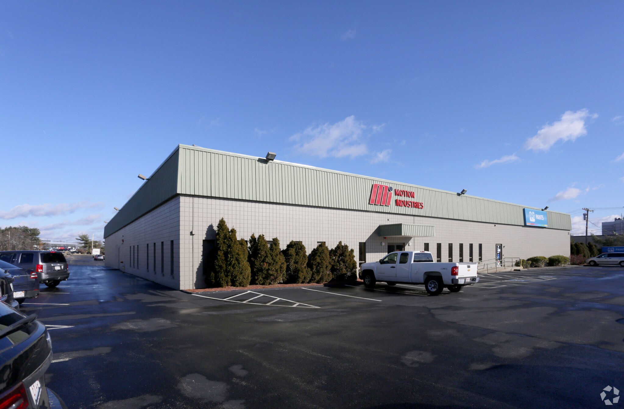 35 Industrial Pky, Woburn, MA for lease Primary Photo- Image 1 of 23