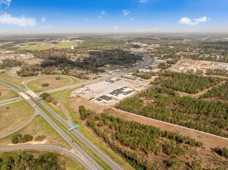 1600 E Oglethorpe Blvd, Albany, GA for sale - Aerial - Image 3 of 38