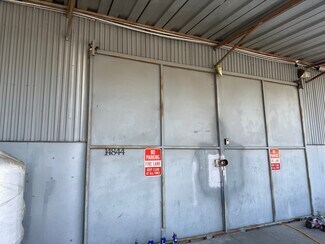 Plus de détails pour 14844 Aetna St, Van Nuys, CA - Industriel à louer