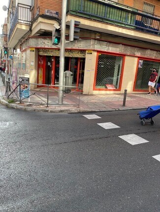 Plus de détails pour Calle de Marcelo Usera, 29, Madrid - Multi-résidentiel à vendre