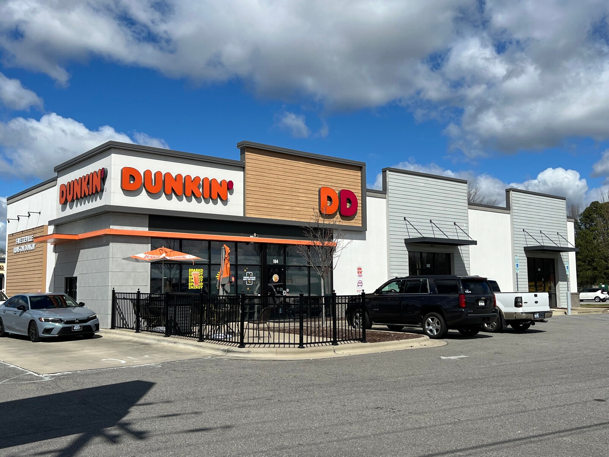 3500 Bragg Blvd, Fayetteville, NC à louer Photo du bâtiment- Image 1 de 17