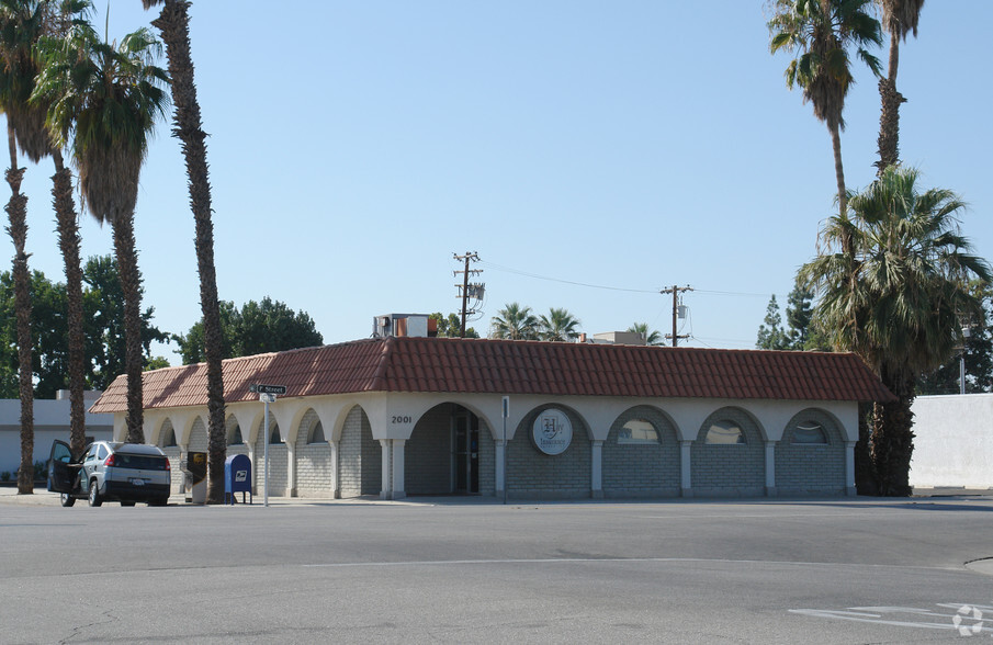 2001 F St, Bakersfield, CA for sale - Primary Photo - Image 1 of 1