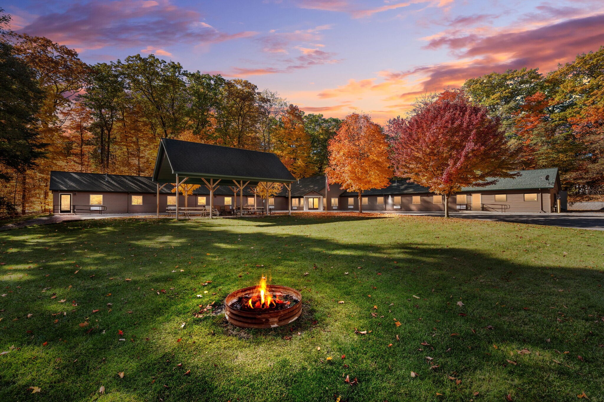 12800 Cherry Ave, Rapid City, MI à vendre Photo du bâtiment- Image 1 de 60