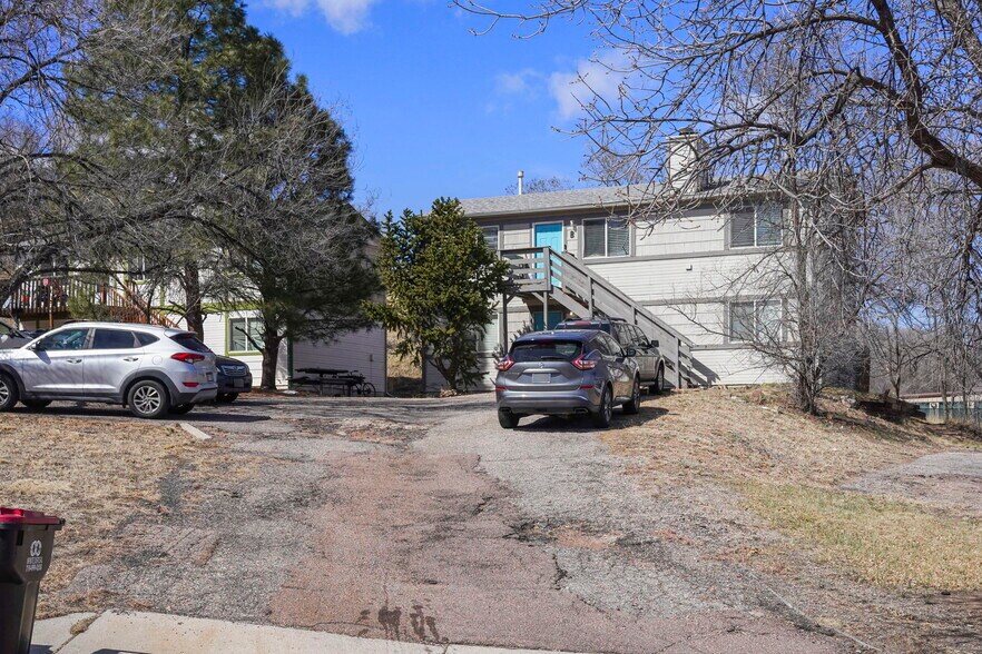 1960 W Yampa St, Colorado Springs, CO for sale - Building Photo - Image 2 of 14