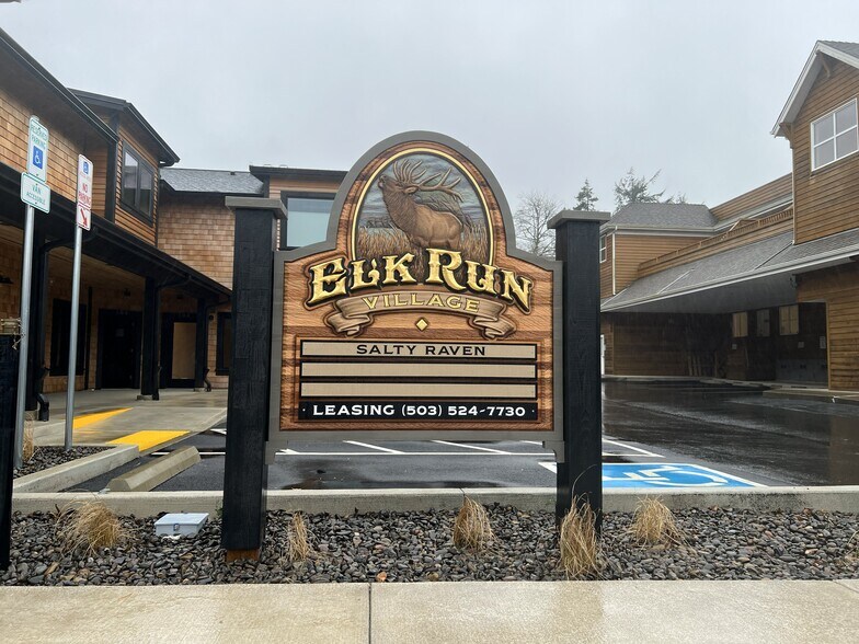 N Spruce St & E 1st ave, Cannon Beach, OR à louer - Photo du bâtiment - Image 2 de 4