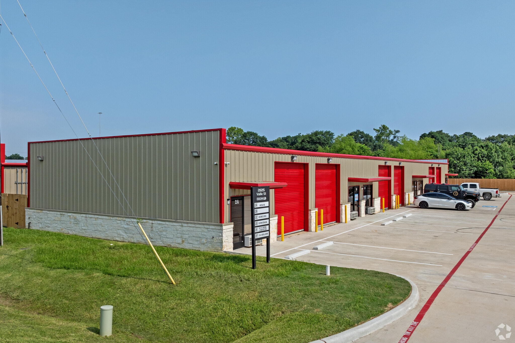 28215 Vallie St, Pinehurst, TX for lease Primary Photo- Image 1 of 21