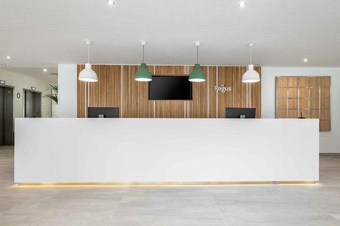 18-22 Rue Marius Aufan, 92300 Levallois-Perret, Levallois-Perret for lease Lobby- Image 1 of 8