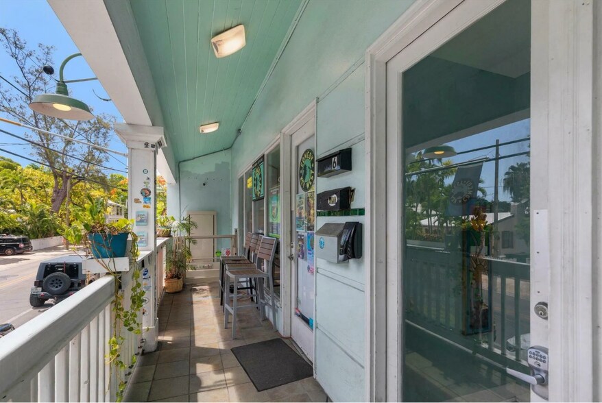 218 Whitehead St, Key West, FL à louer - Photo du bâtiment - Image 3 de 13