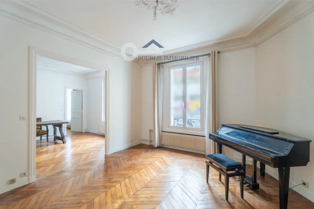 12 Rue Alphonse Daudet, Paris à vendre Photo intérieure- Image 1 de 9