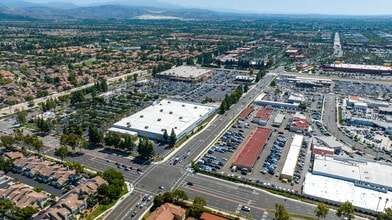 2505 El Camino Real, Tustin, CA - Aérien  Vue de la carte - Image1