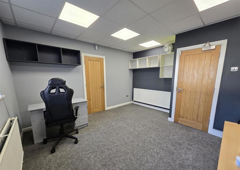 125-127 London Rd, Dartford for lease Interior Photo- Image 1 of 3
