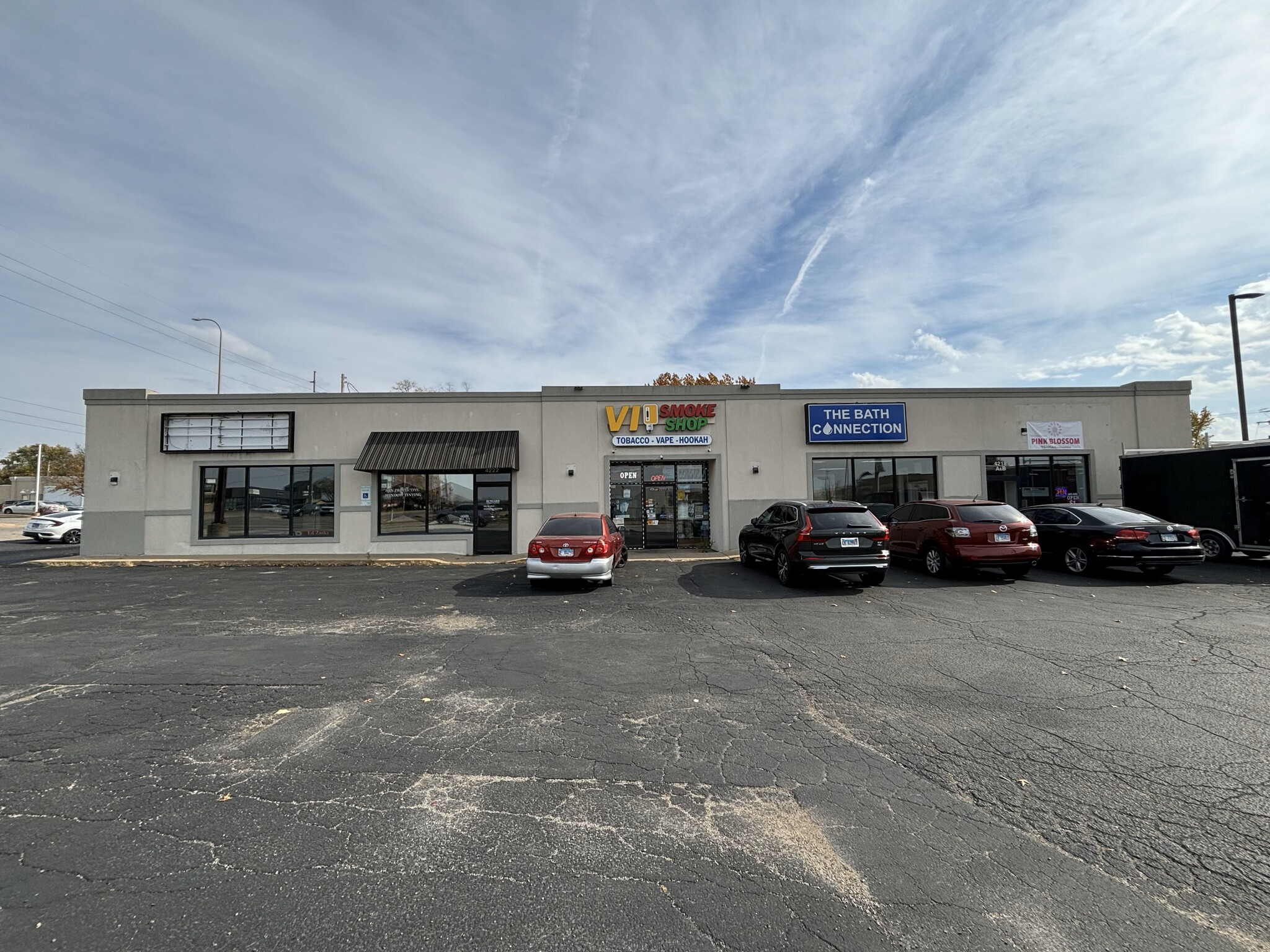 4218 N Sheridan Rd, Peoria, IL for lease Building Photo- Image 1 of 7