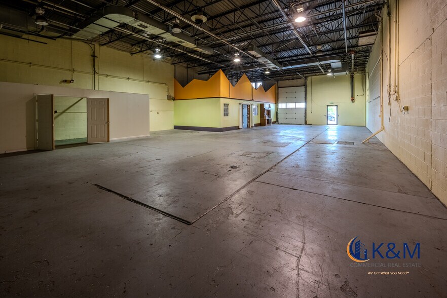 2929 Eskridge Rd, Fairfax, VA à louer - Photo du bâtiment - Image 2 de 25