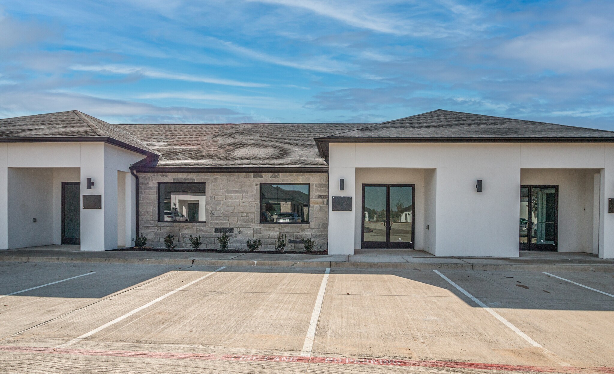 2001 Auburn Hills Pky, McKinney, TX à louer Photo du bâtiment- Image 1 de 25