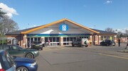 Former Co-Op Food Store - Services immobiliers commerciaux