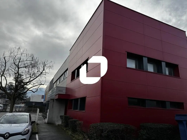 Office in Échirolles for lease - Building Photo - Image 1 of 12
