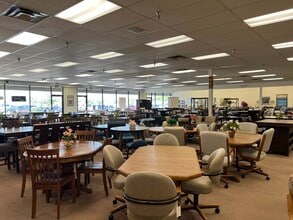 5612-5769 Castleton Corner Ln, Indianapolis, IN for lease Interior Photo- Image 2 of 3