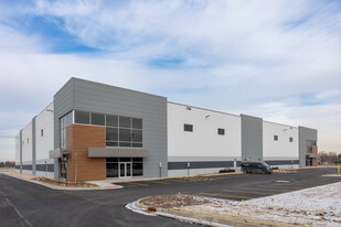 130 Lakeview Pky, Vernon Hills IL - Warehouse