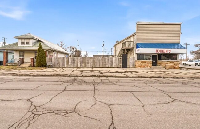 Plus de détails pour 1505 W Indiana Ave, South Bend, IN - Commerce de détail à vendre