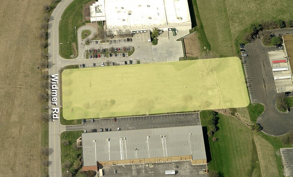 13607 W 96th Ter, Lenexa, KS à vendre - Photo du bâtiment - Image 2 de 2