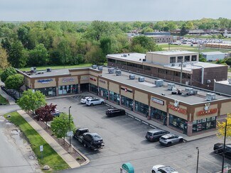 Plus de détails pour 7831 W 95th St, Hickory Hills, IL - Commerce de détail à louer